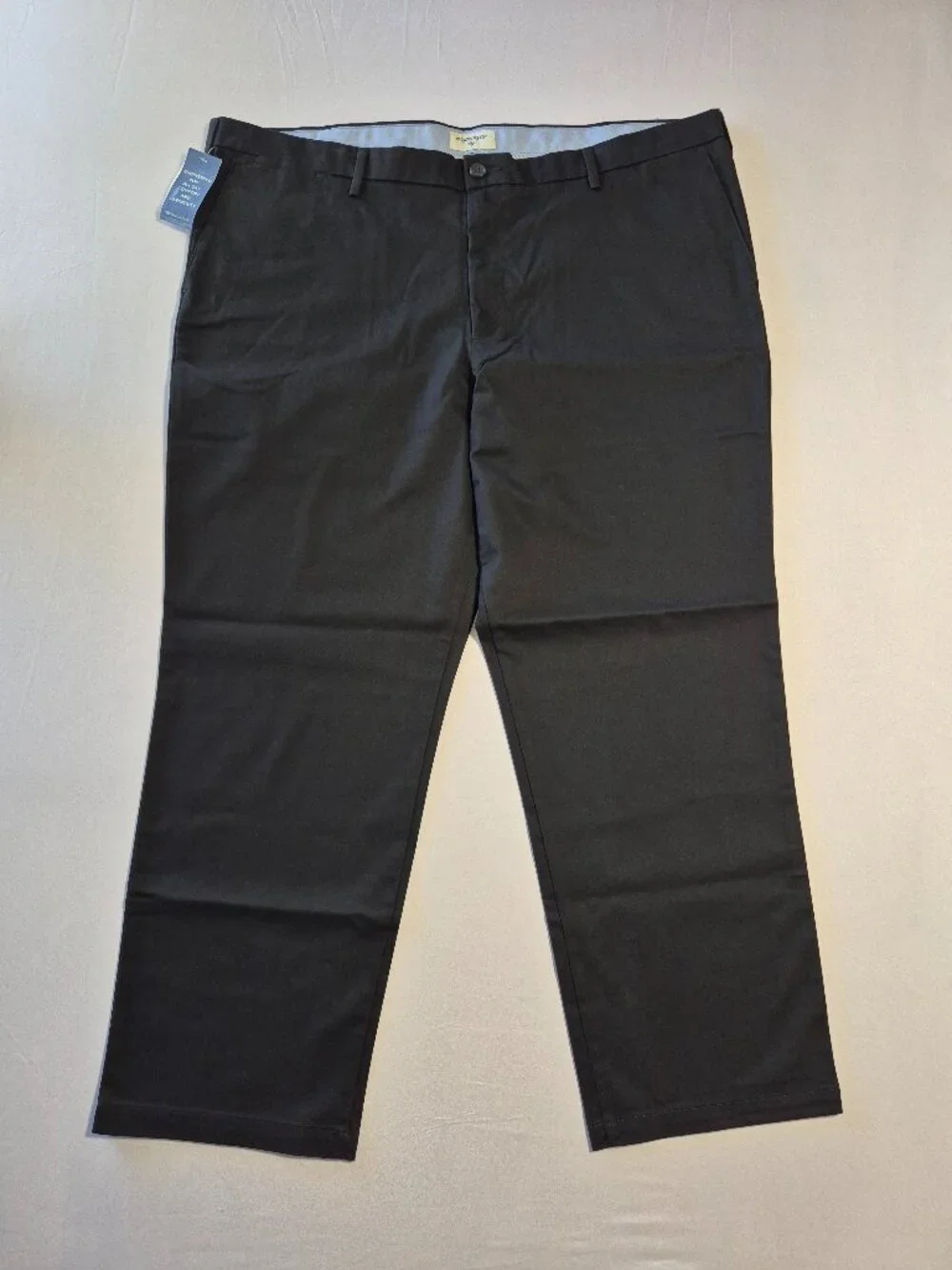 NWT Dockers The Clean Khaki Pants Mens 44x30 Black Big & Tall Classic Fit Chinos